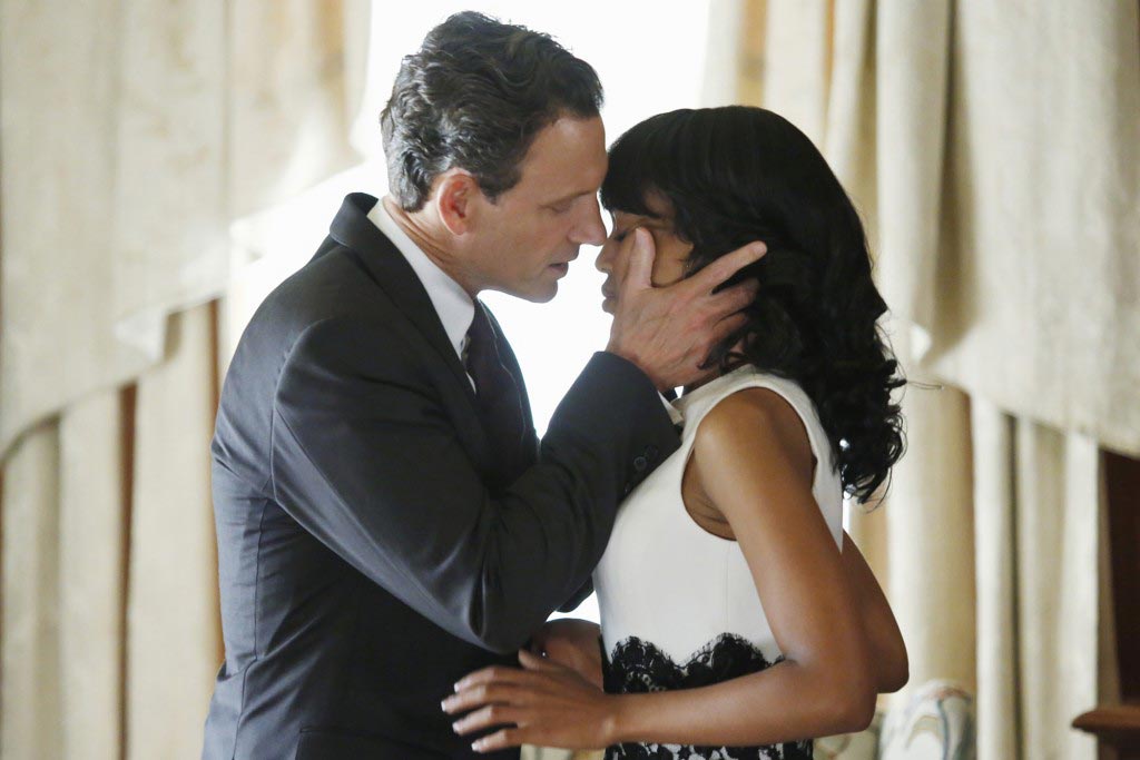 That's President Fitzgerald Grant (Tony Goldwyn) and Olivia Pope (Kerry Washington) in a steamy scene in Scandal Season 2. Photo Credit: ABC Studios