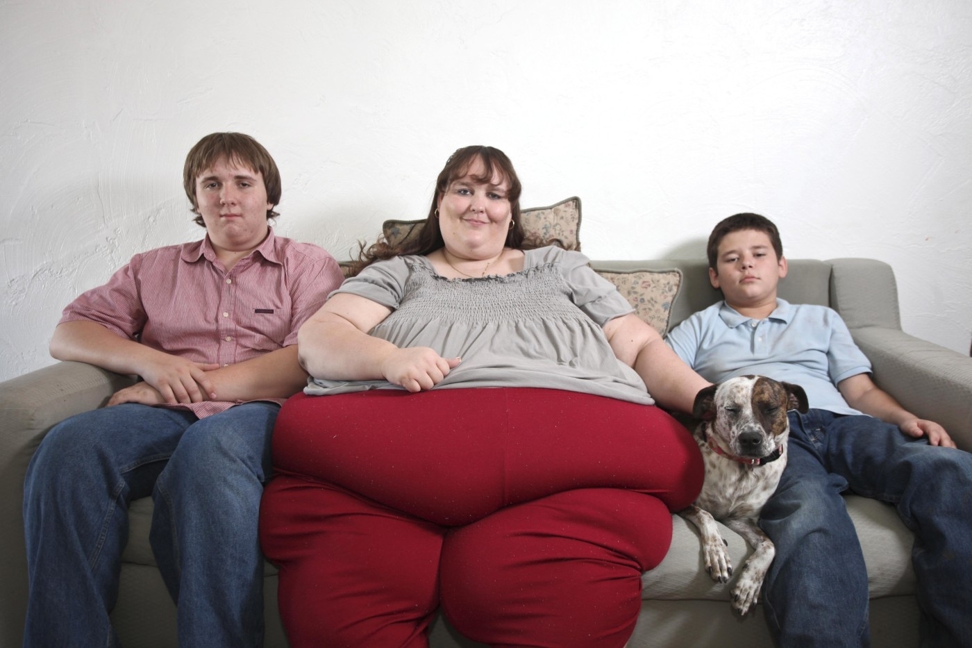 Тонкий мир толстых. Самые жирные люди Сюзанна Эман. Сюзанна Эман самая толстая невеста в мире.