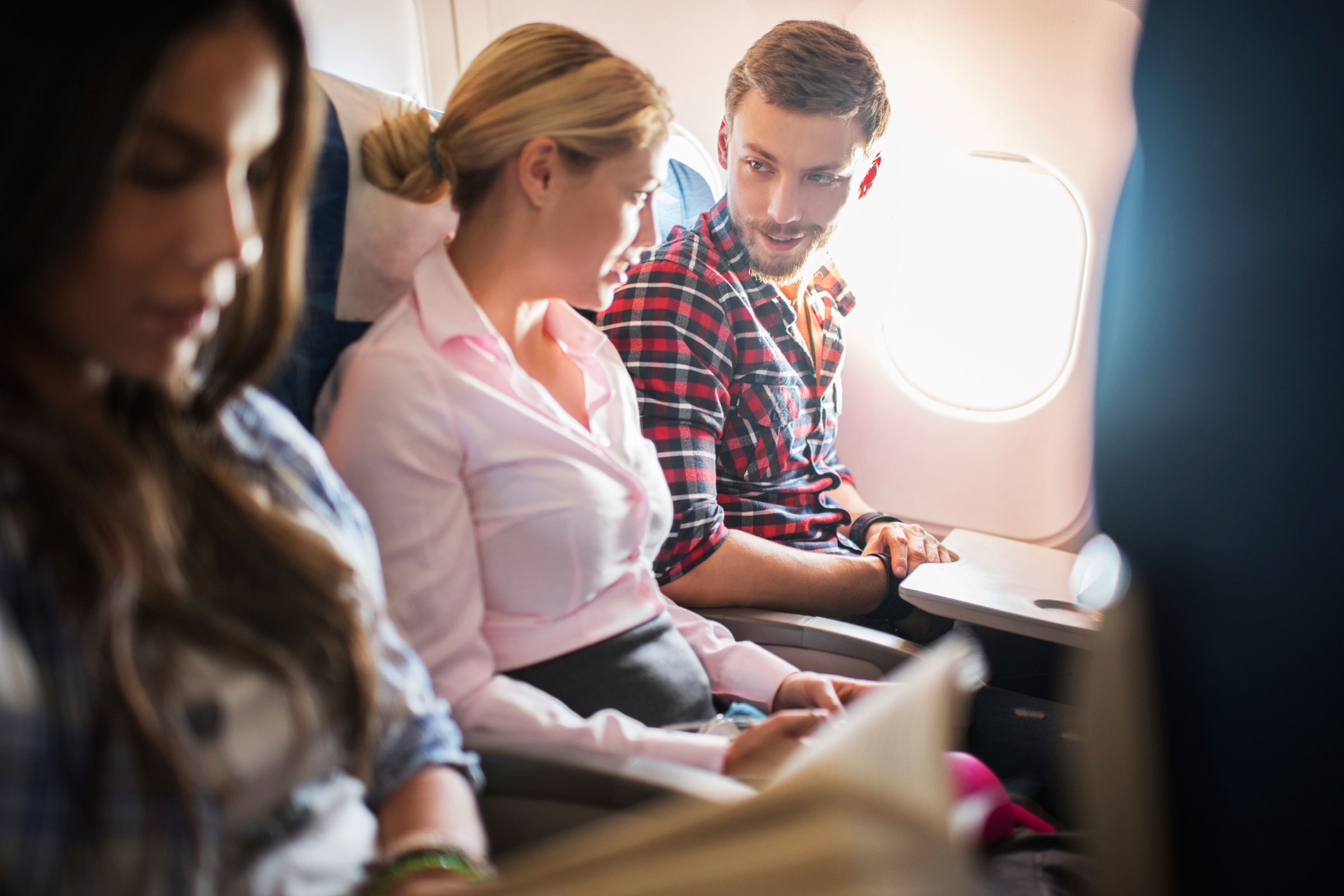 airport airplane travel woman, etiquette