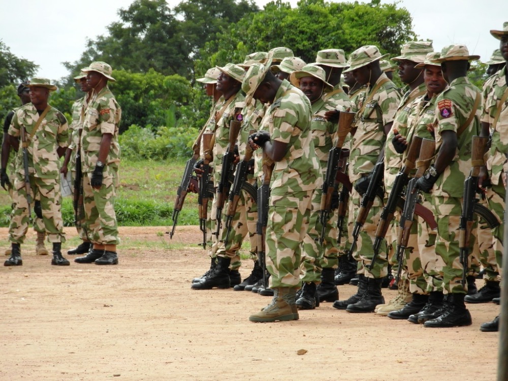 Nigerian troops soldiers ARMY-COUNTER-TERRORISM_Fotor