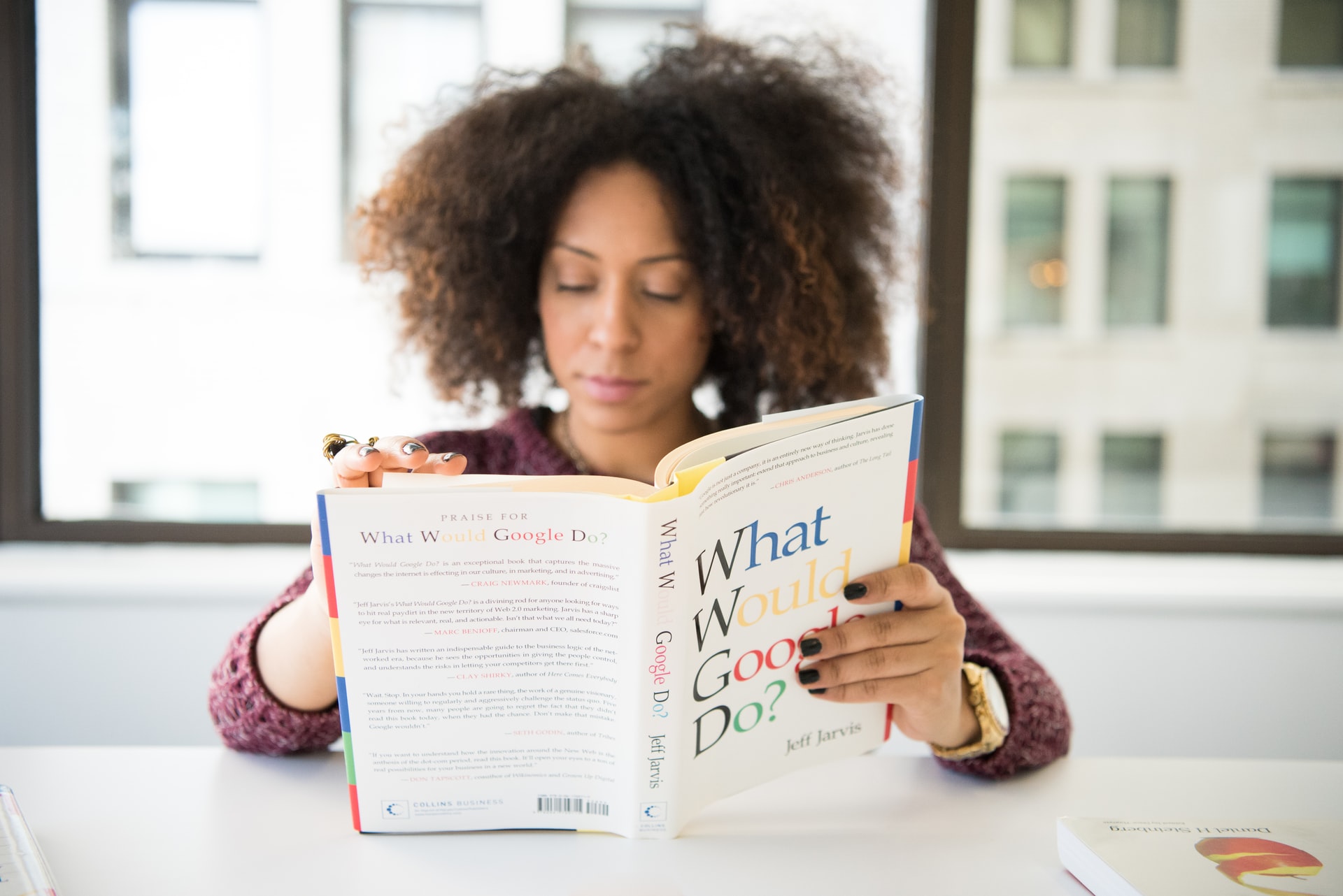 super-performing, woman reading