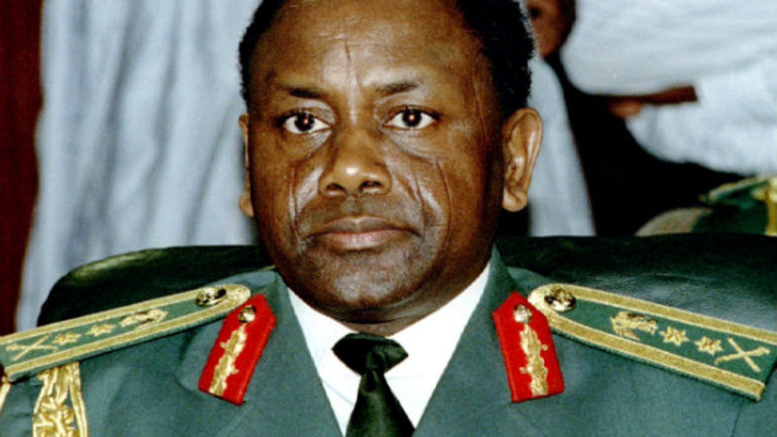 General Sani Abacha , Yakubu Gowon