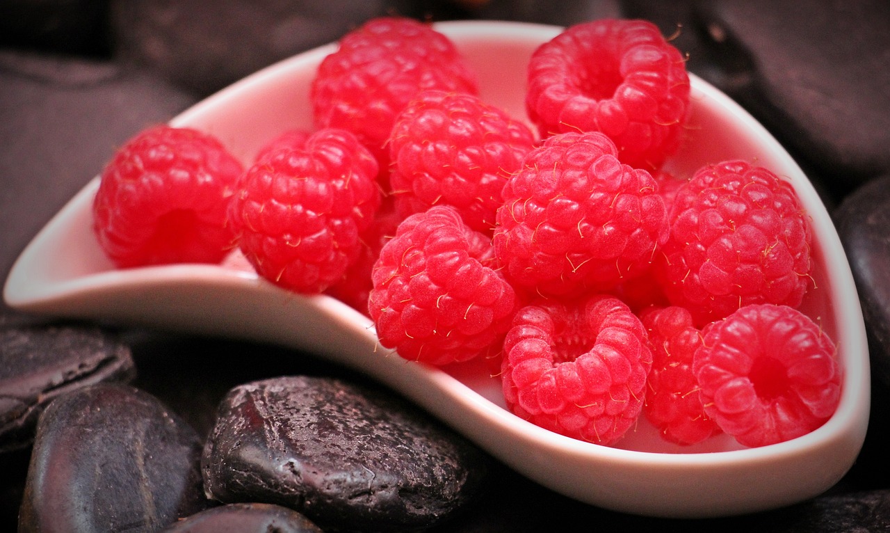 Raspberries, Strawberries | Photo Credit: Pixabay