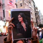 Iran women protest  1243387780