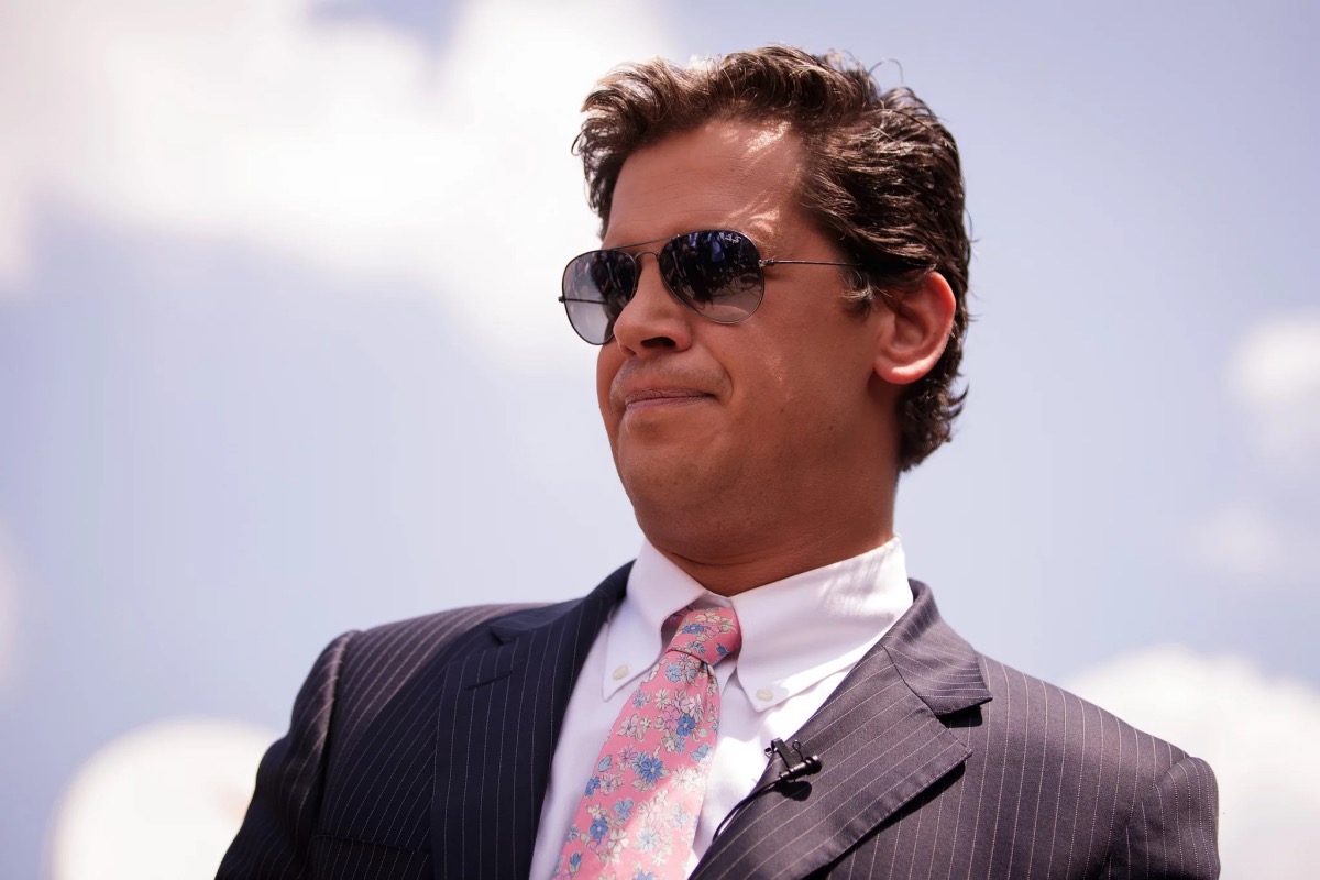 Milo Yiannopoulos , Chief of Staff 