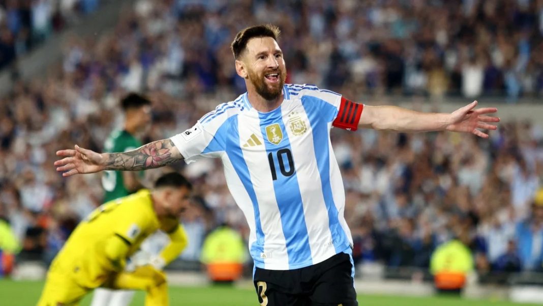 hat-trick, Lionel Messi celebrates in front