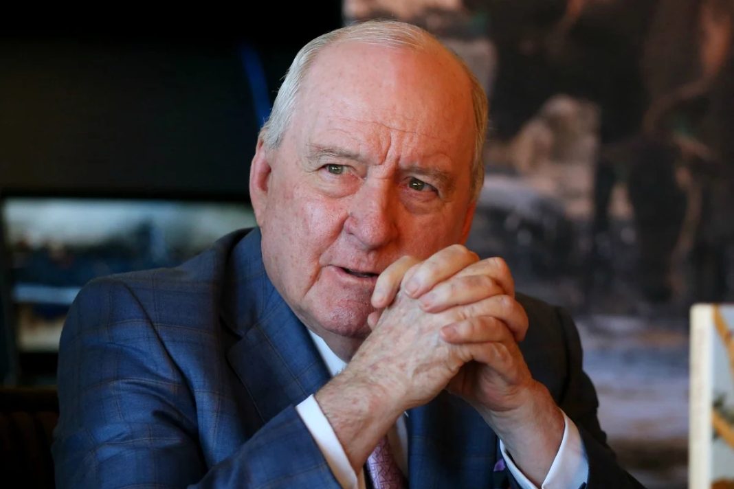 Alan Jones | APP