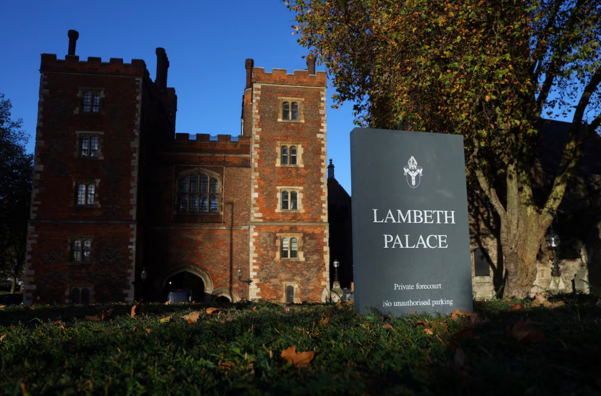 A general view of Lambeth Palace, the official residence in London of the Archbishop of Canterbury, Justin Welby, in London, Britain, November 11, 2024. REUTERS/Toby Melville/File Photo