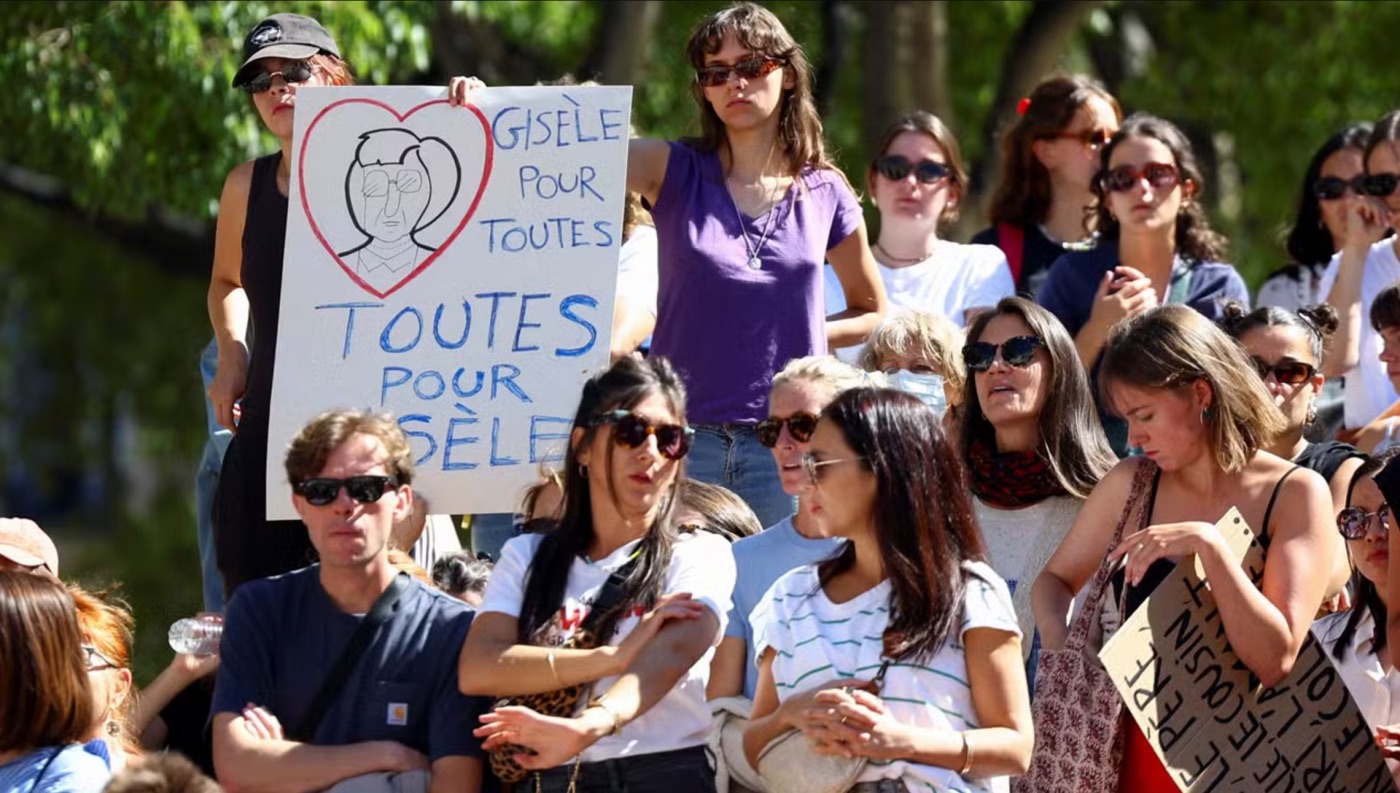 During a demonstration in support of Gisèle Pelicot, near the Marseille courthouse, September 14, 2024. | Manon Cruz/Reuters