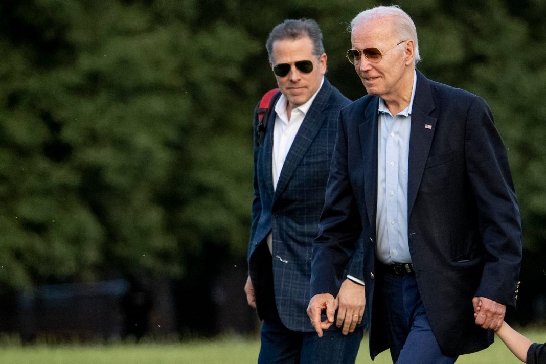 Hunter Biden with his father Joe Biden | Andrew Harnik/AP